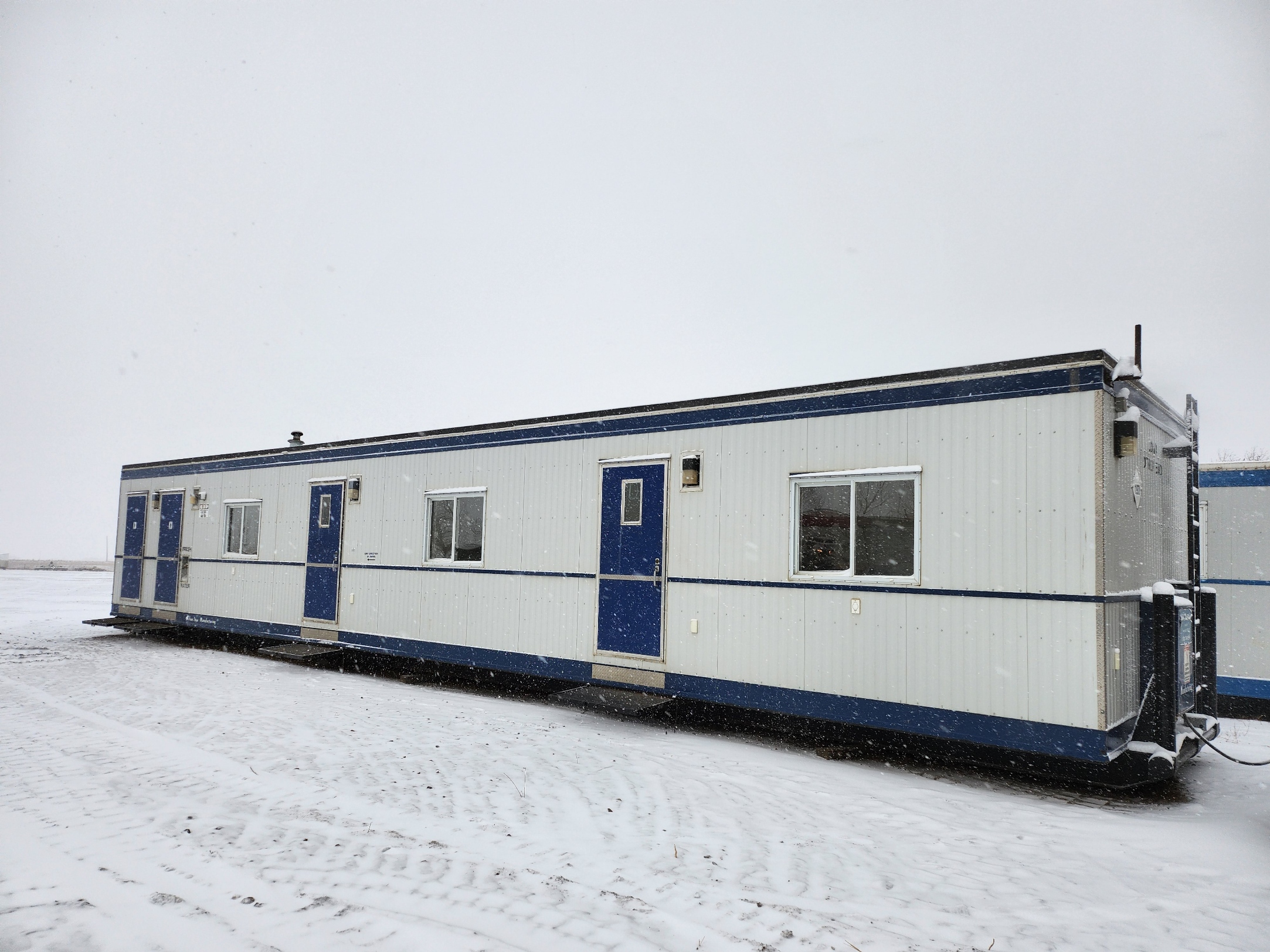 12×60 Wet Office