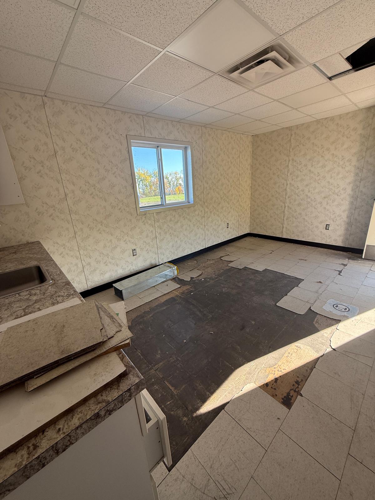 3 Unit Open Office, Private offices, washroom and lunch room