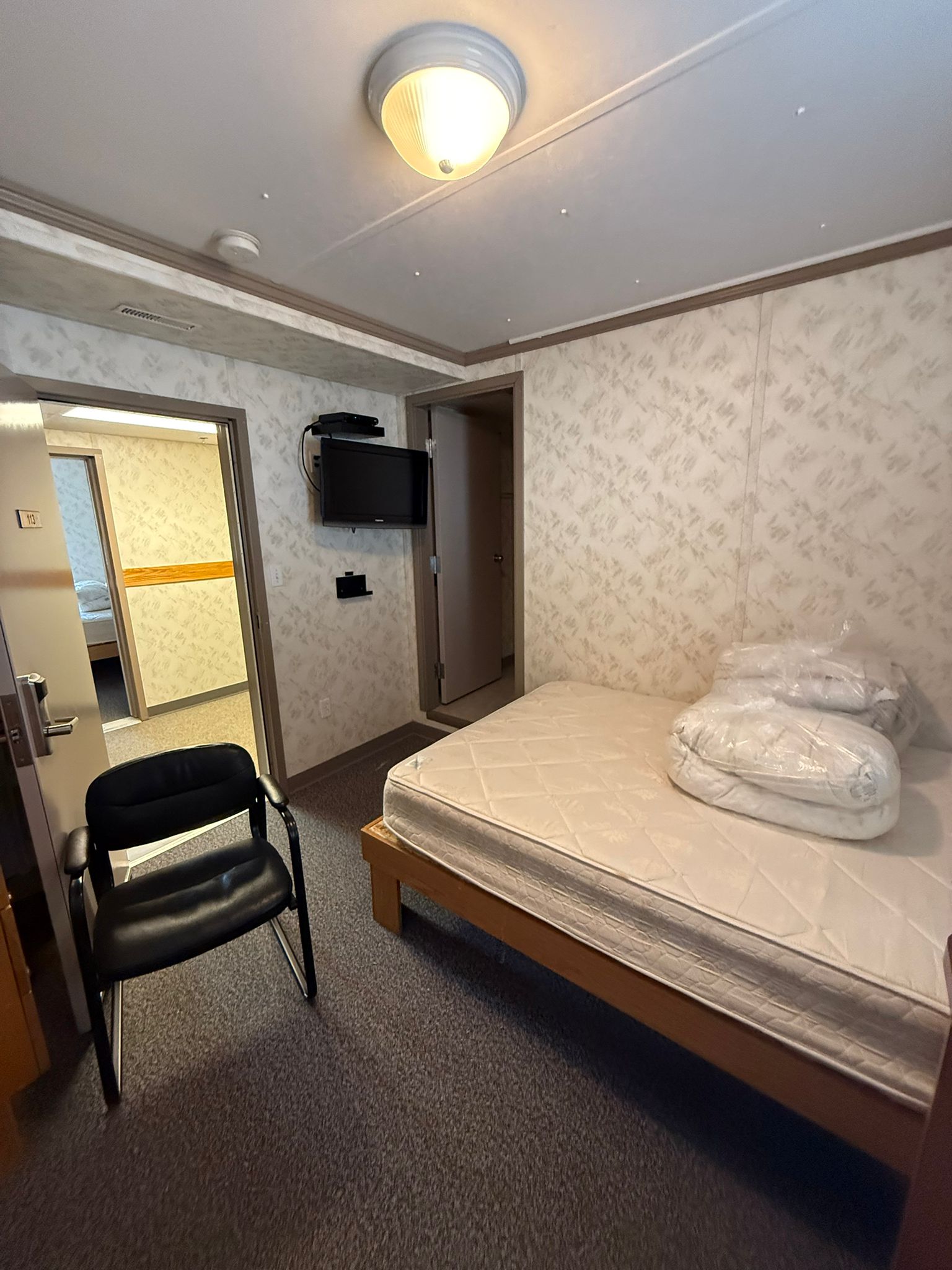 Executive Dormitories – Multiple Available