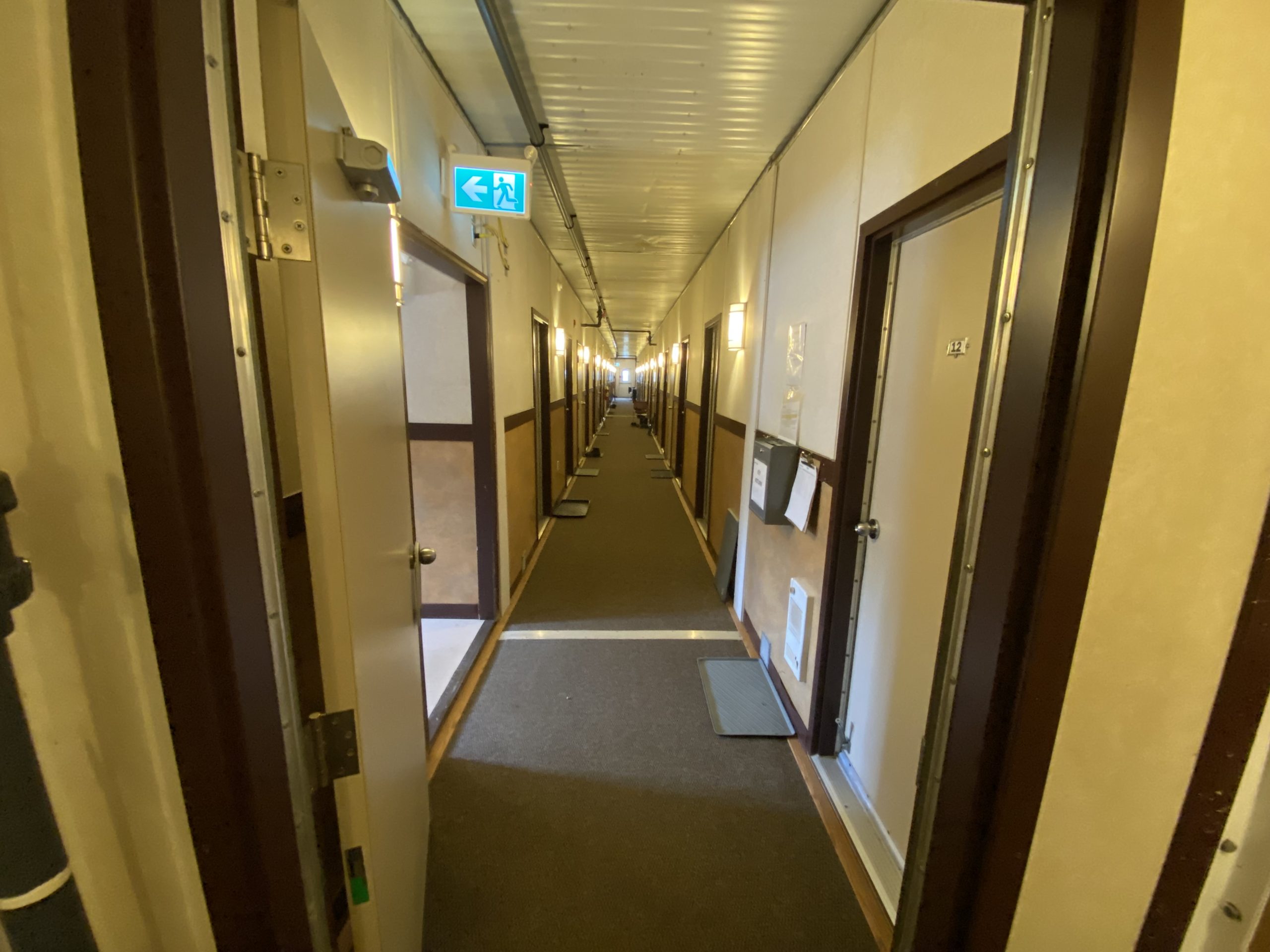 2010 BRITCO 44-MAN DORMITORY COMPLEX